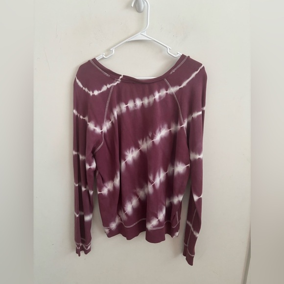 Rails Theo Sweatshirt Cranberry Tie Dye Size L Lightweight French Terry - Picture 7 of 7